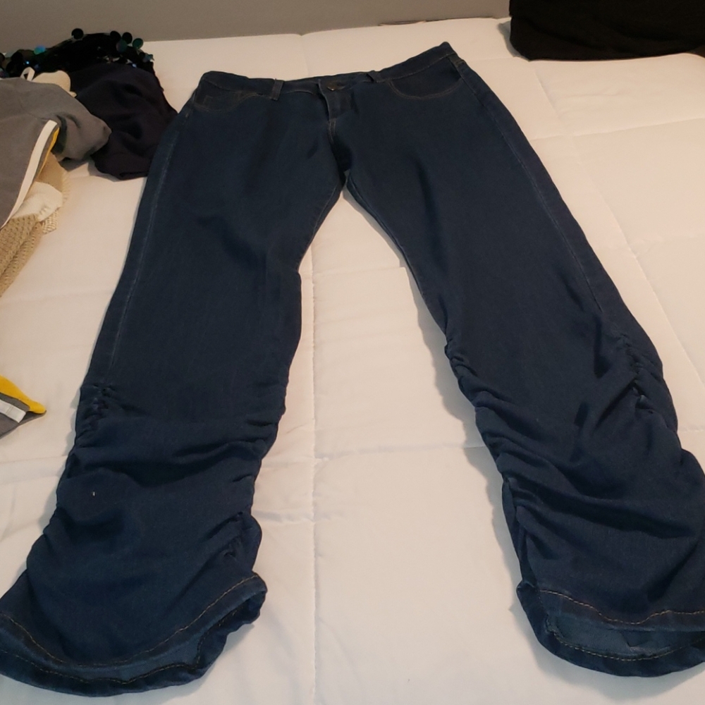 Trendy jeans